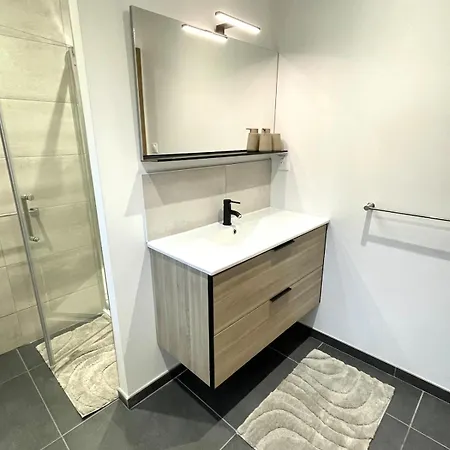 아파트 Au Cosymont -