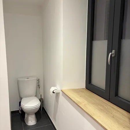 Au Cosymont - *